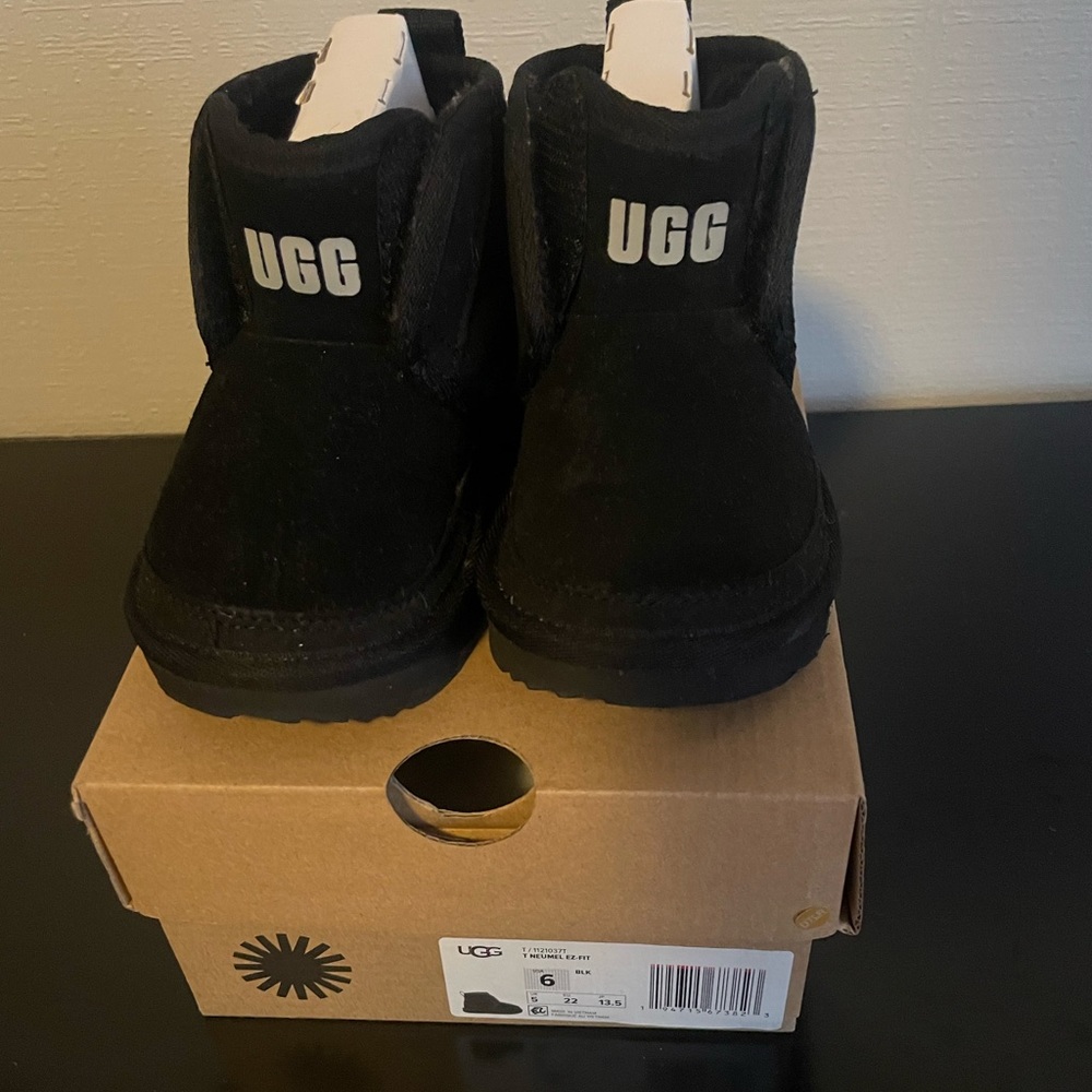 Toddler Neumel Uggs